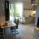 Zielone Wzgorze 1 アパート イェレニャ・グーラ