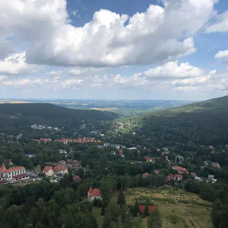 Zielone Wzgorze Apartment